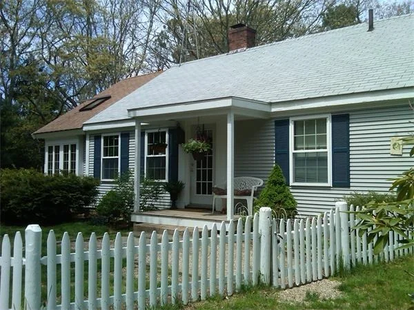Photo of 1774 South County