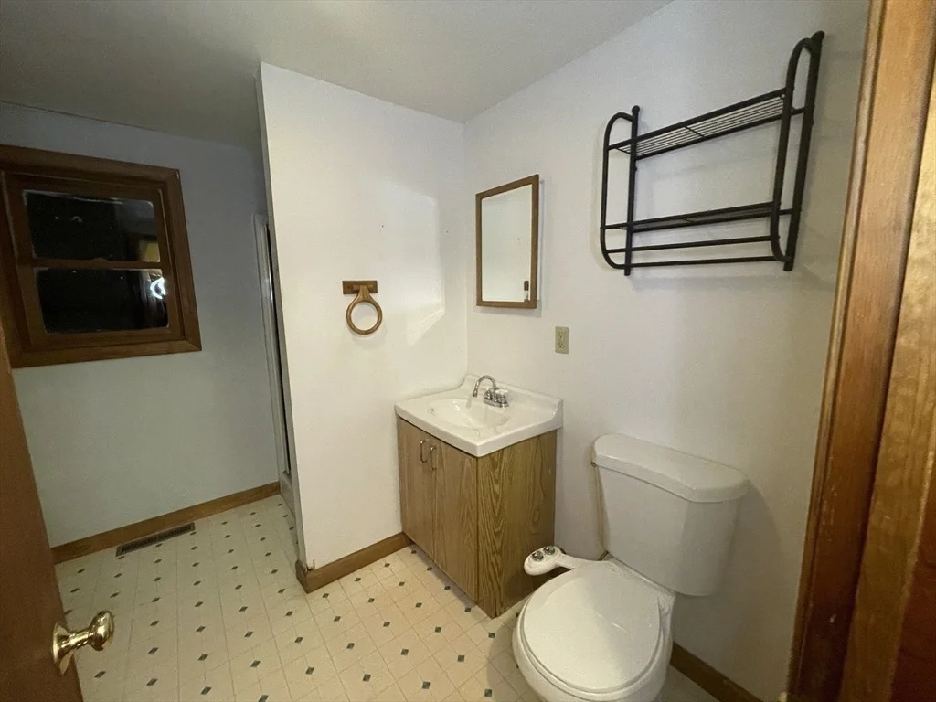 Photo of 30 Landy Ave