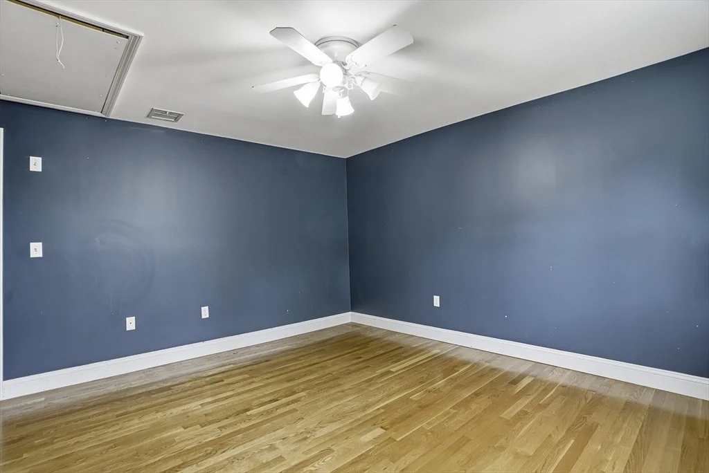 Photo of 57 Lanewood Ave