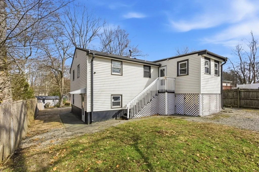 Photo of 16 Bagley Rd