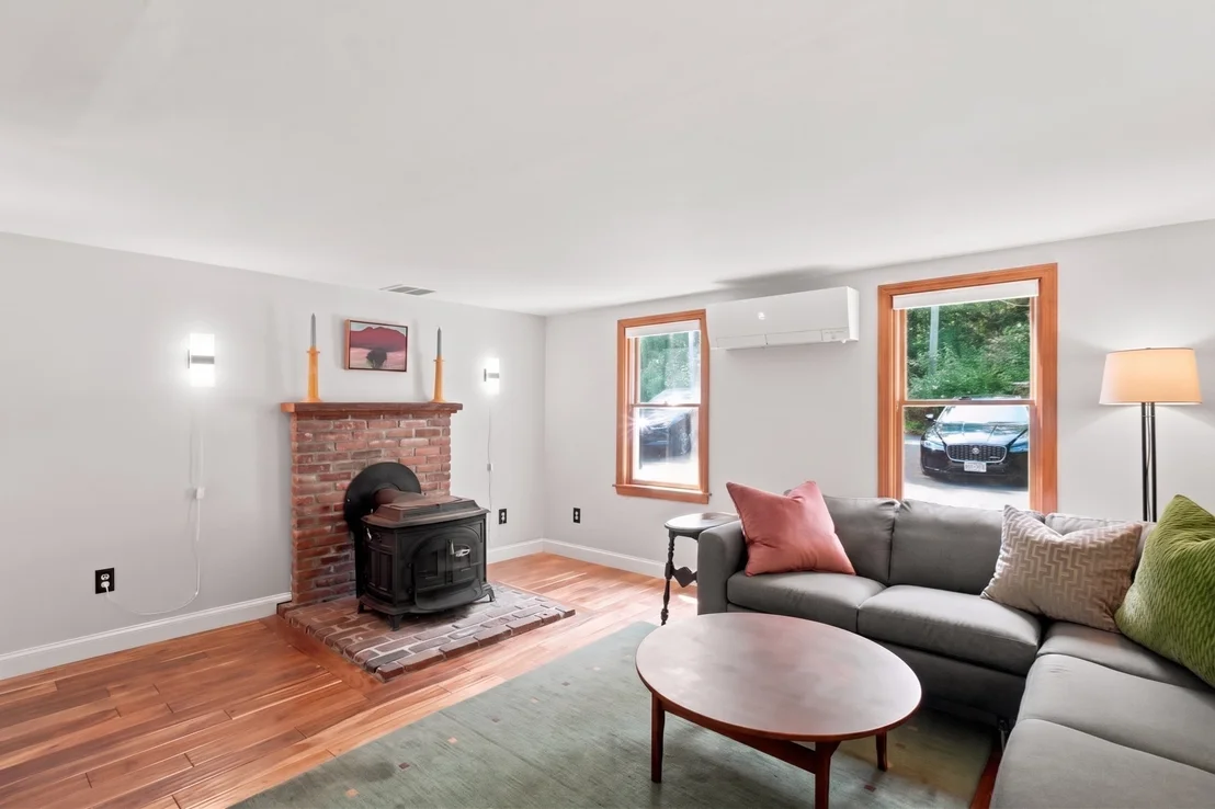 Photo of 17 Spring Hill Rd