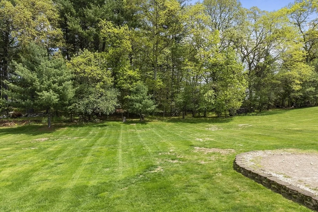 Photo of 4 Quail Run Dr