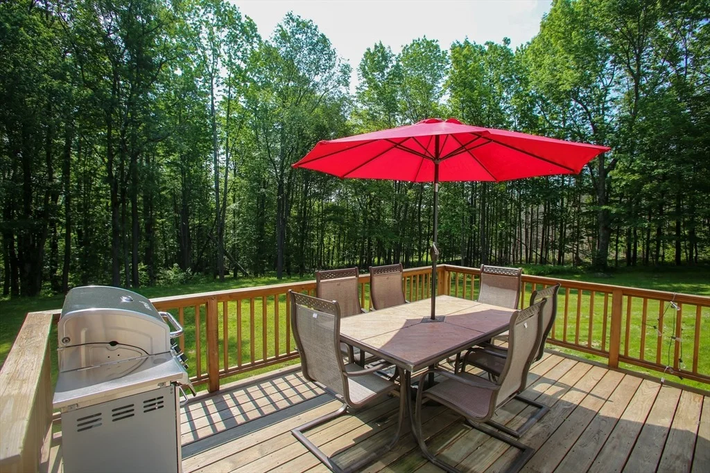Photo of 127 County Rd