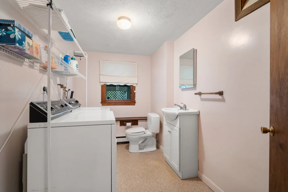 Photo of 145 White Pond Rd