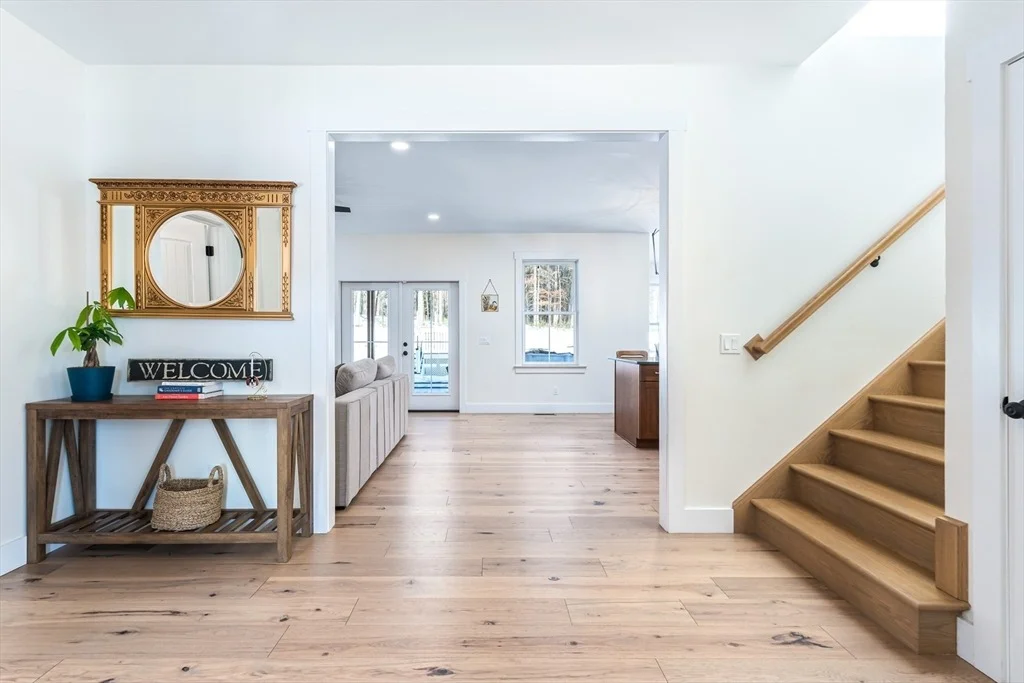Photo of 102 Bogan Rd