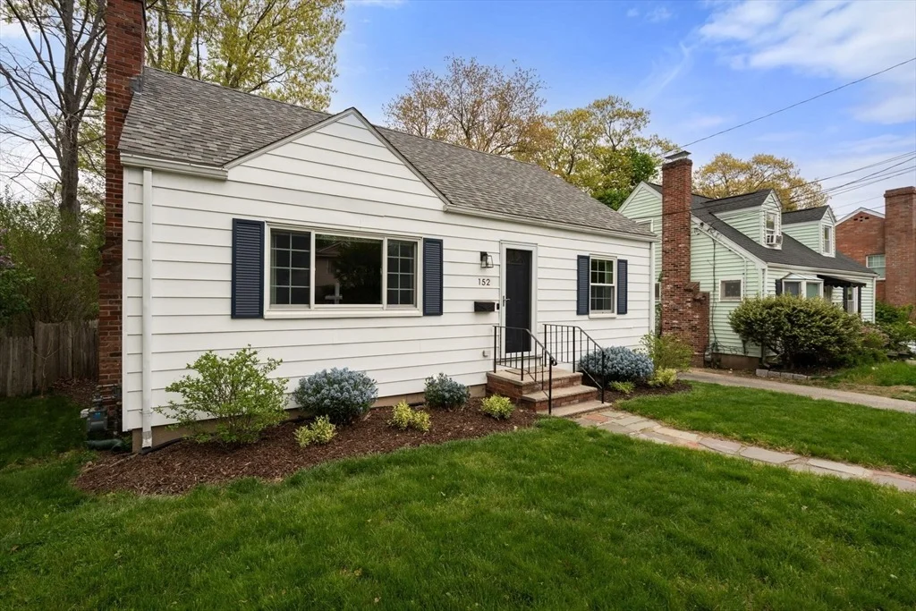 Photo of 152 Sprague St