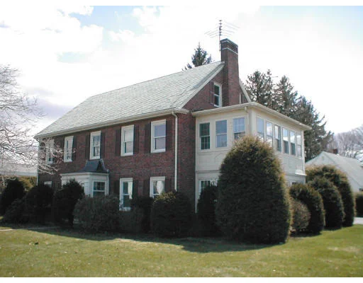 Photo of 110 Main Street