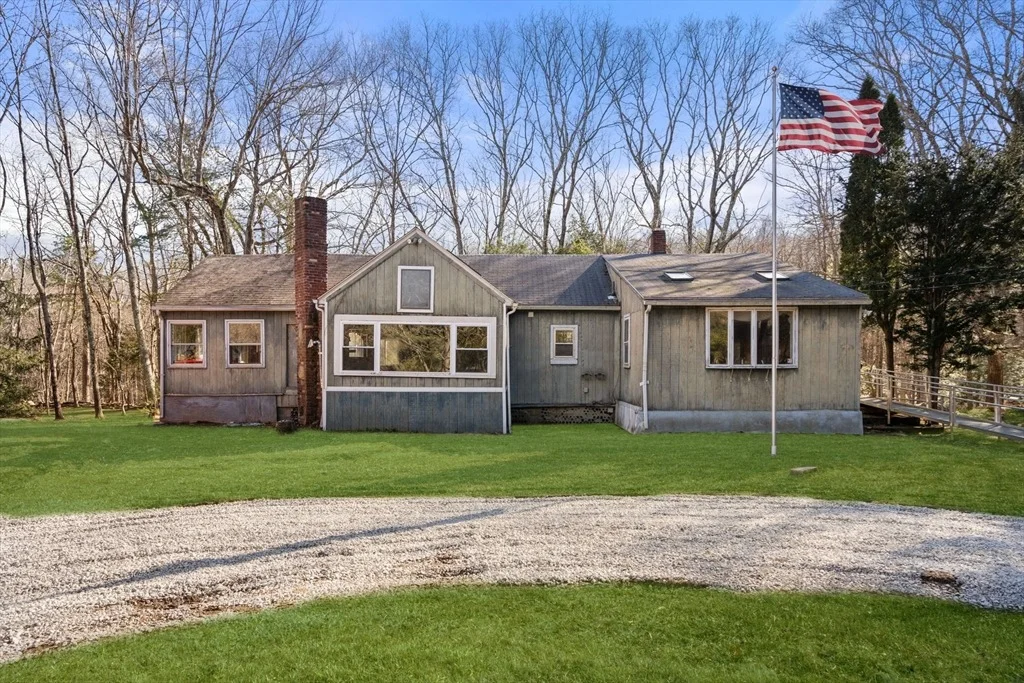 Photo of 27 Fairview Ave