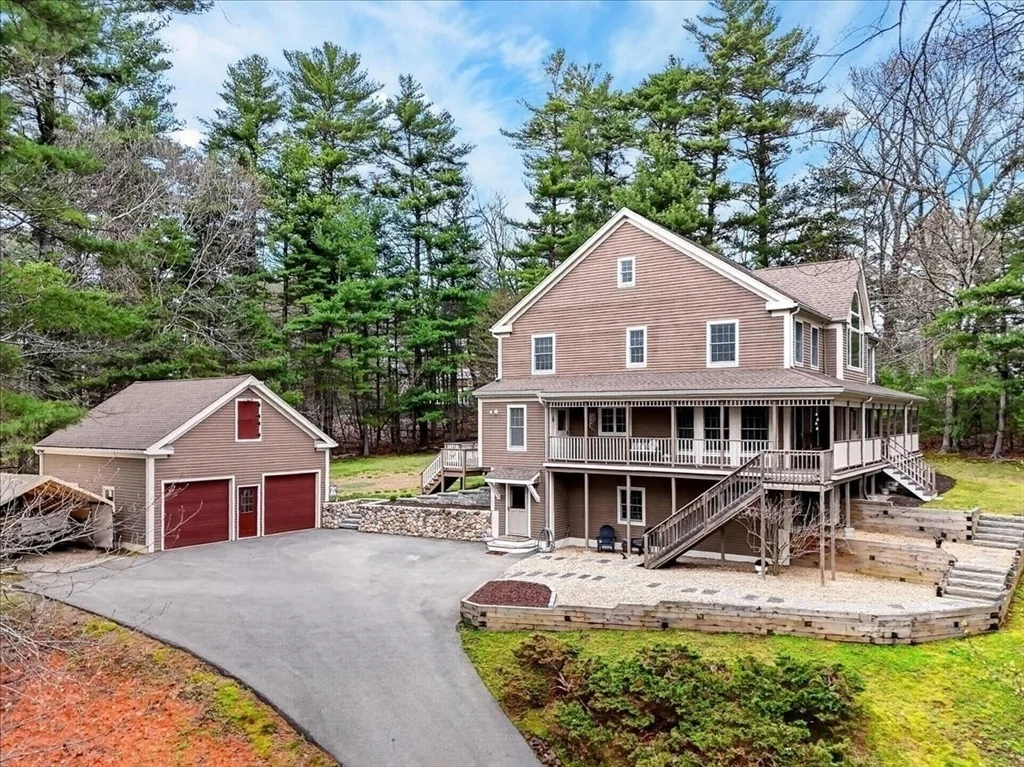 Photo of 17 Baltzer Dr