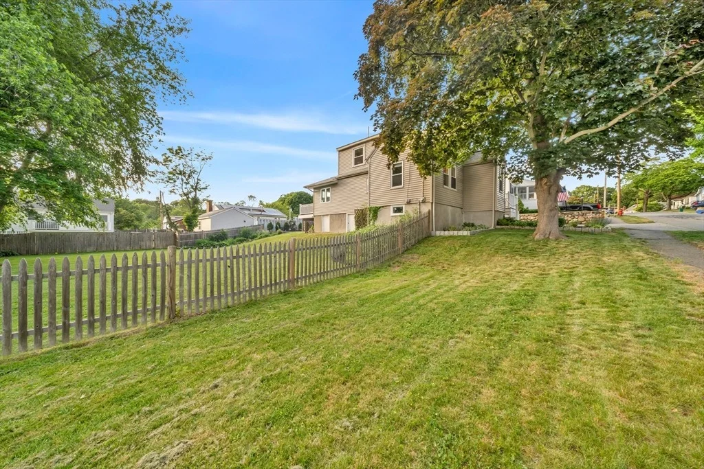 Photo of 37 Hillcrest Ave