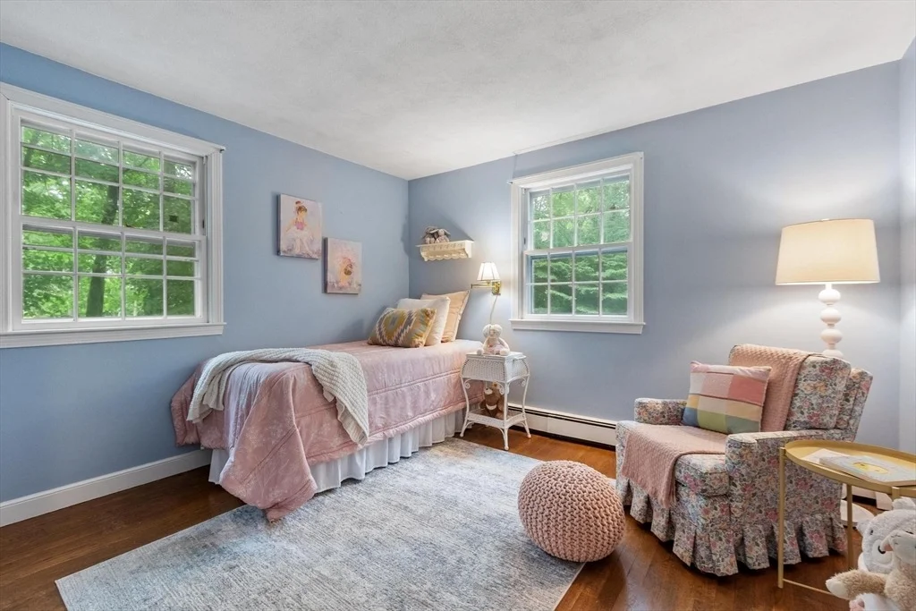 Photo of 5 Myrtle Dr