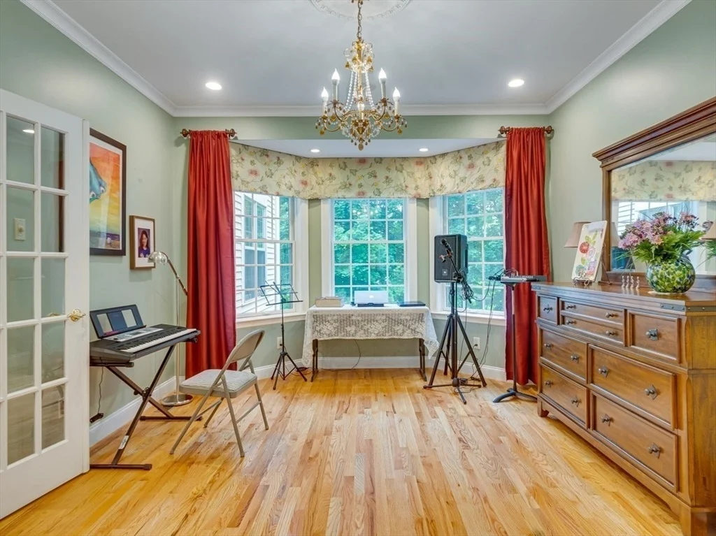 Photo of 14 Nassau Drive