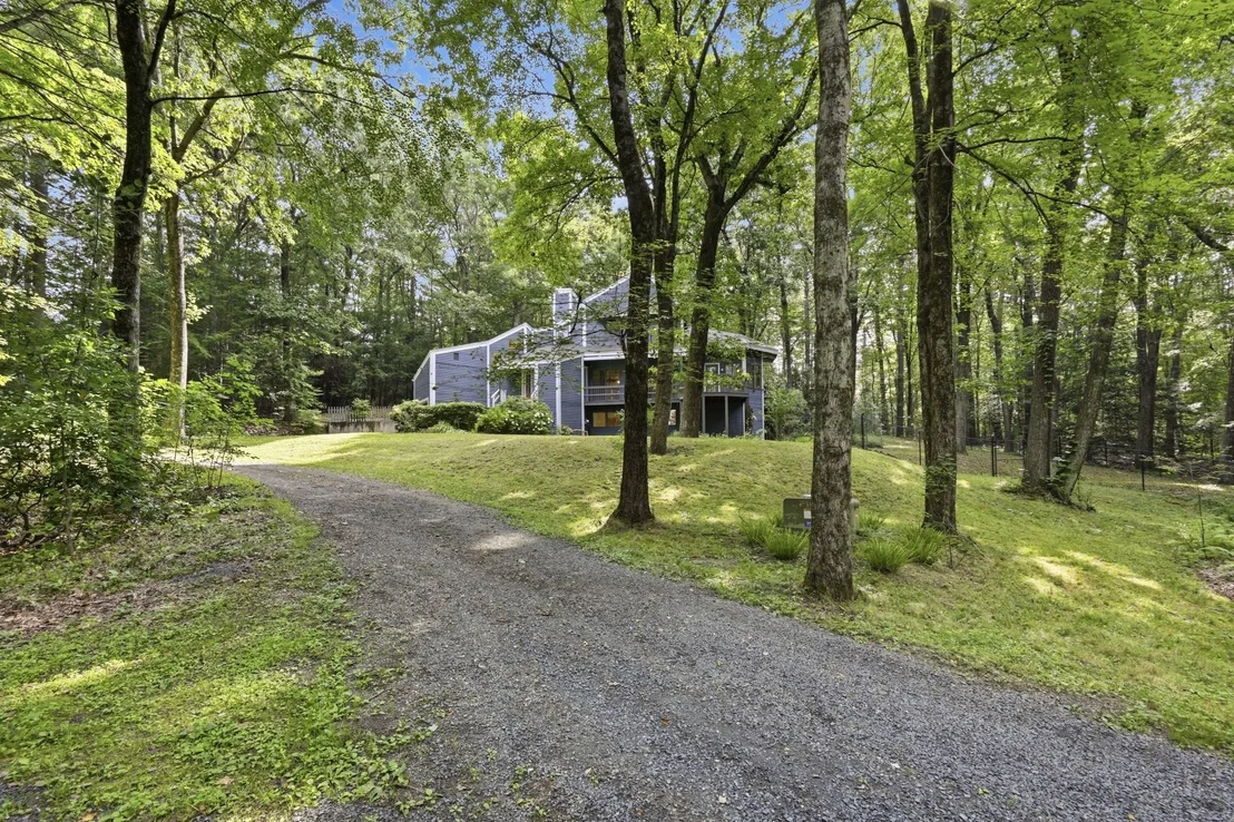 Photo of 616 Station Rd