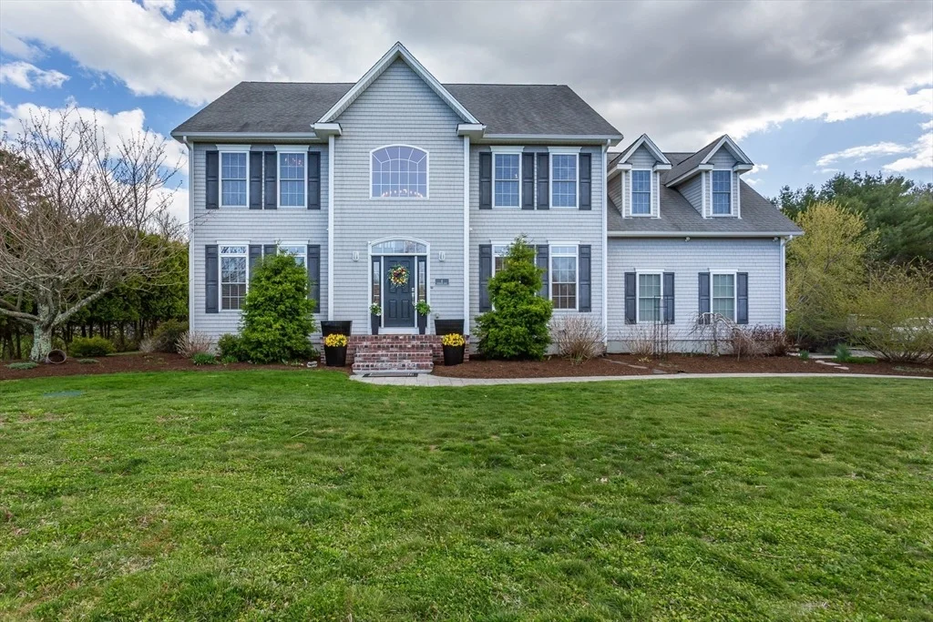 Photo of 6 Evergreen Dr