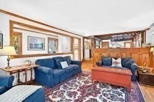 Photo of 110 Waquoit Rd East