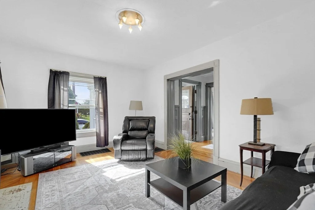 Photo of 227 Forest Park Ave