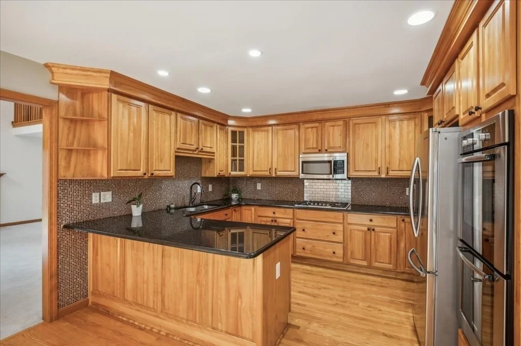 Photo of 77 Cheryl Cir