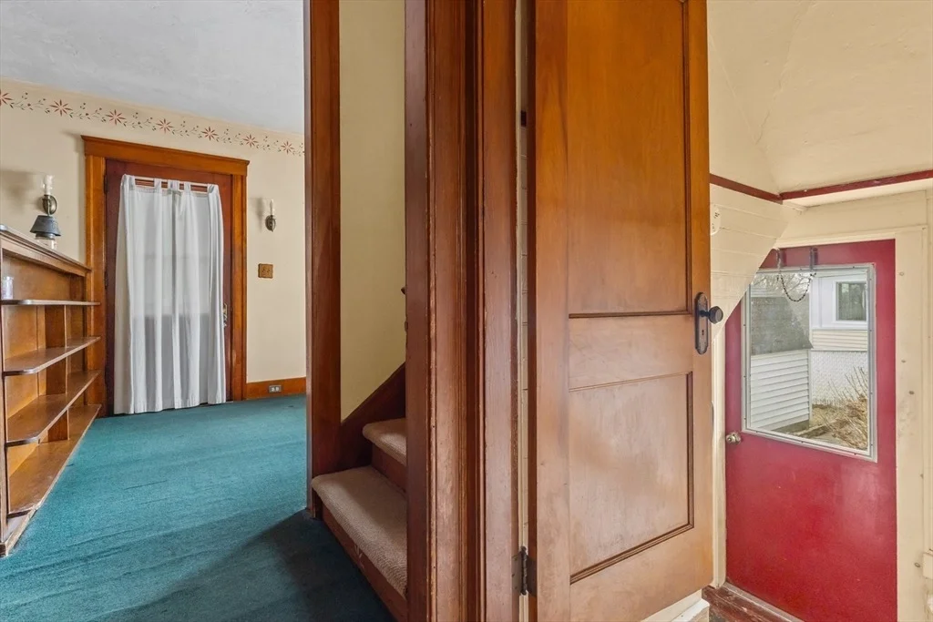 Photo of 35 Chesterfield Rd