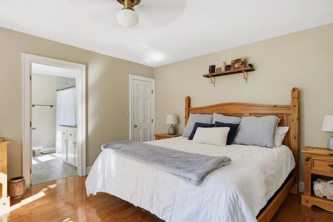 Photo of 355 Tyler St