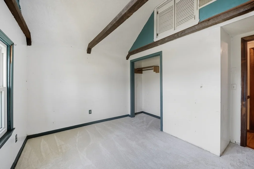 Photo of 386 Hillside Rd