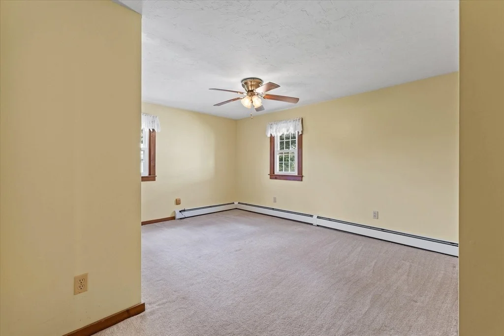 Photo of 1 Freeman Ave
