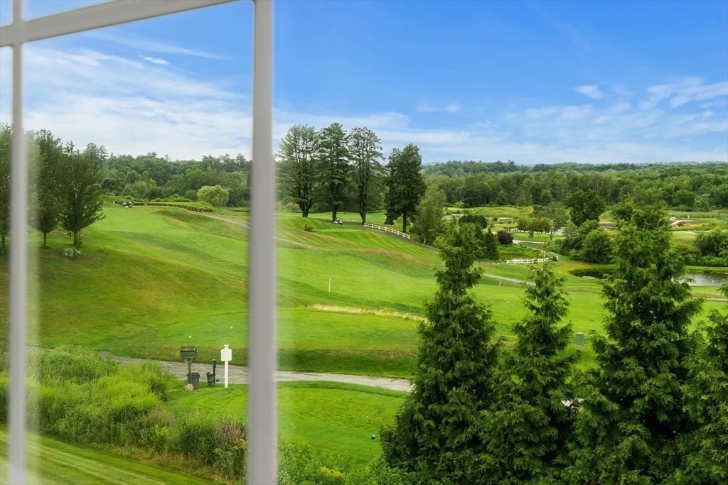 Photo of 15 Fairways Ln