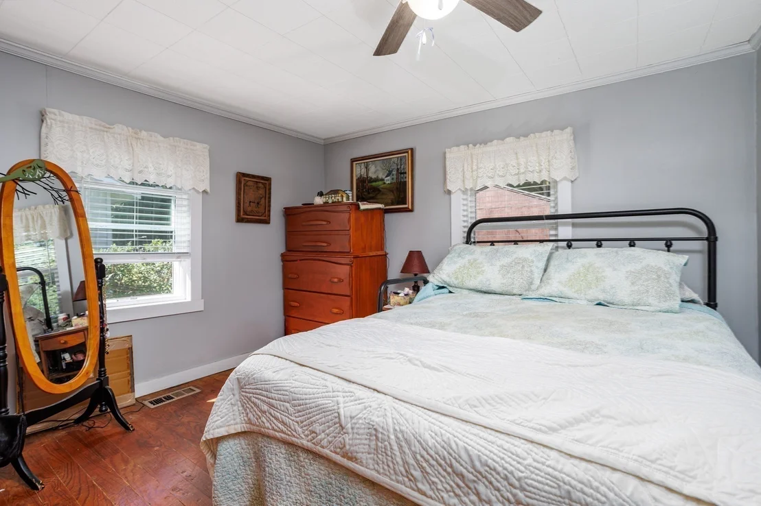 Photo of 419 Harvard Ave