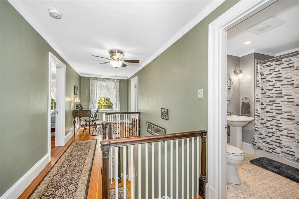 Photo of 30 Riverina Rd