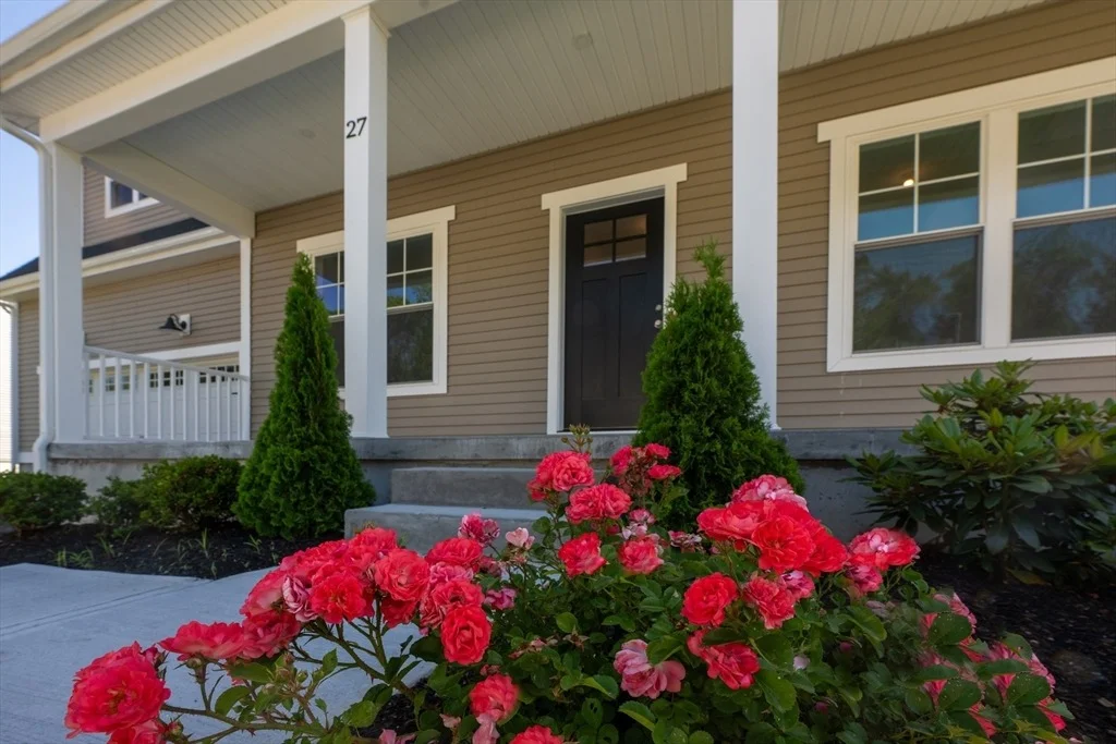Photo of 145 Mantell Rd