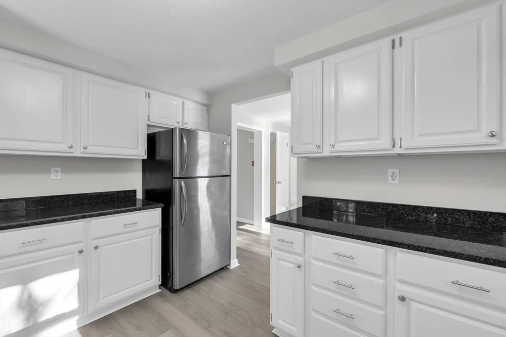 Photo of 169 Sutton Ave