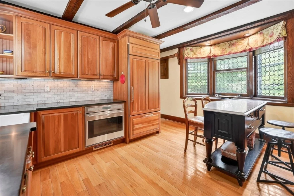 Photo of 135 Forest Glen Rd