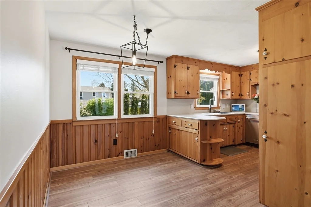 Photo of 33 Druid Hill Rd