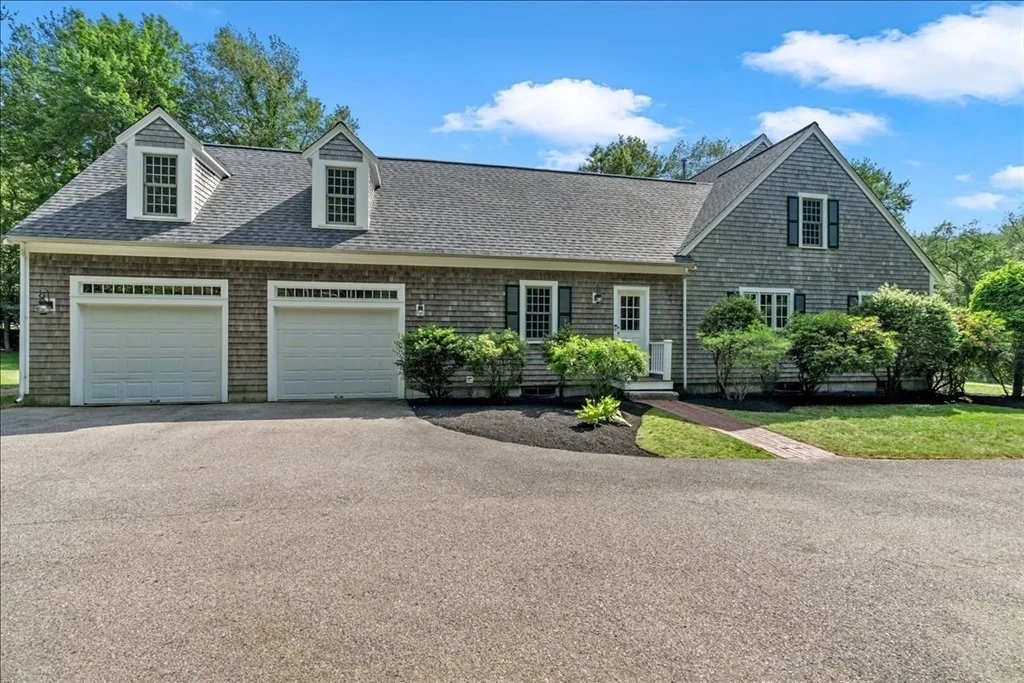 Photo of 144 Stetson Rd