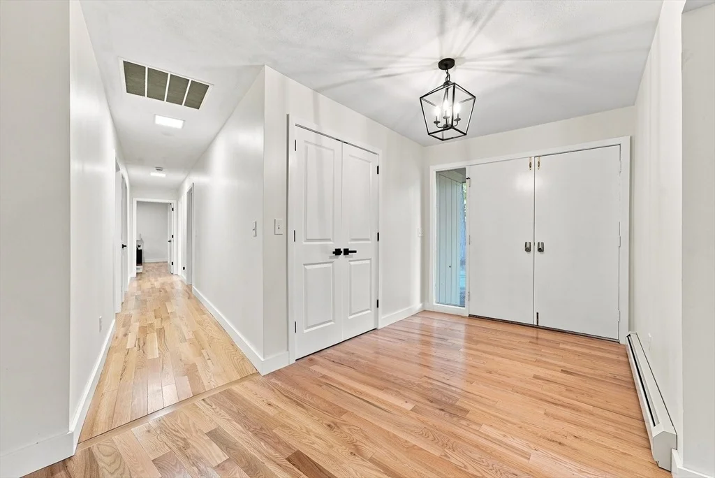 Photo of 20 Longfellow Rd