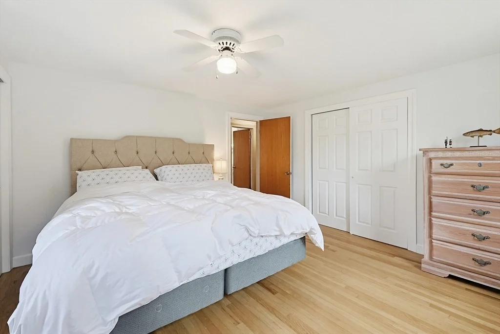Photo of 76 Curtis Ave