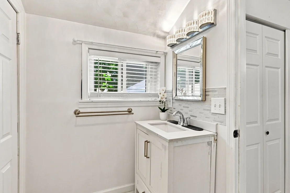 Photo of 27 Elm St