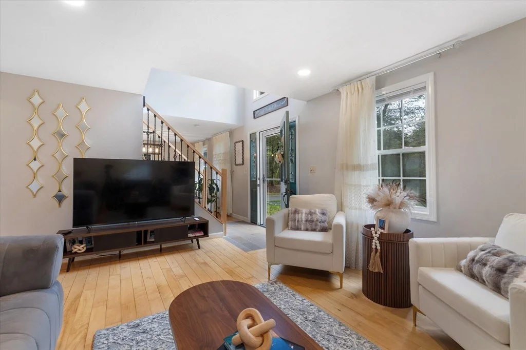 Photo of 23 Birches Rd