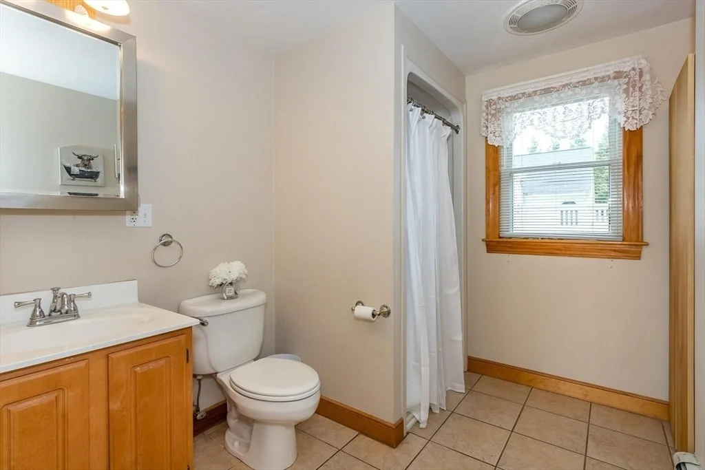 Photo of 10 Cedarcrest