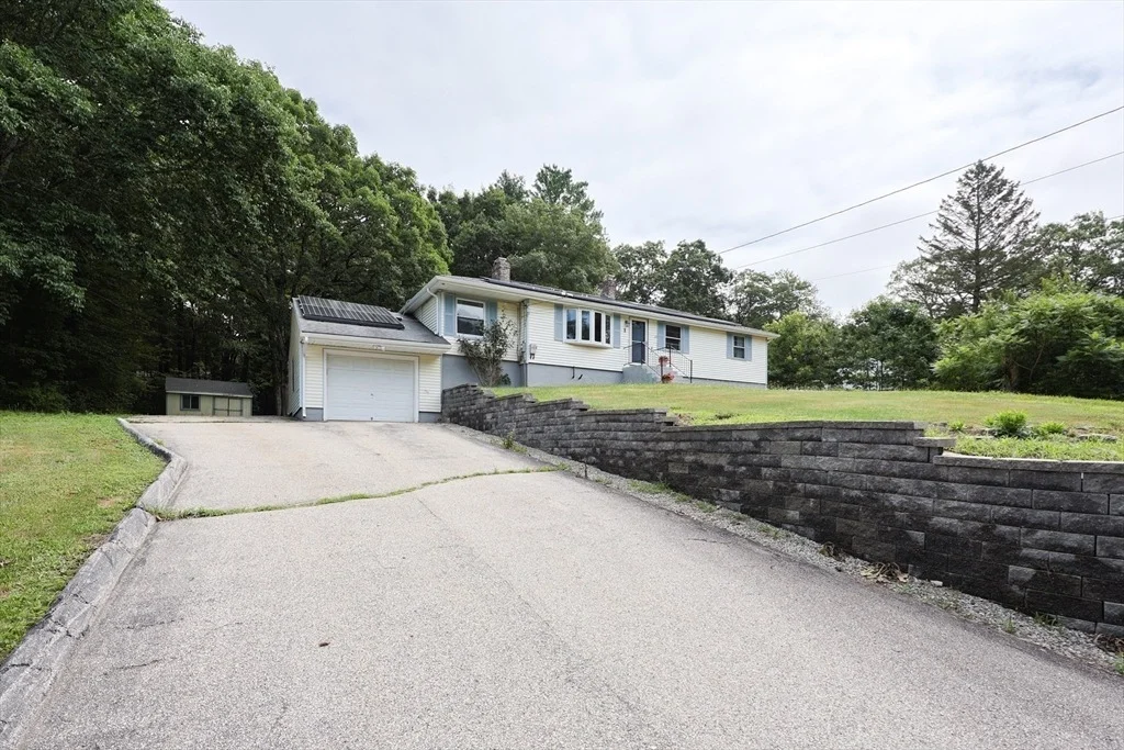 Photo of 1 Upper Gore Rd