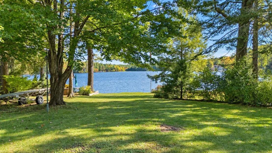 Photo of 64 Lakeshore Dr