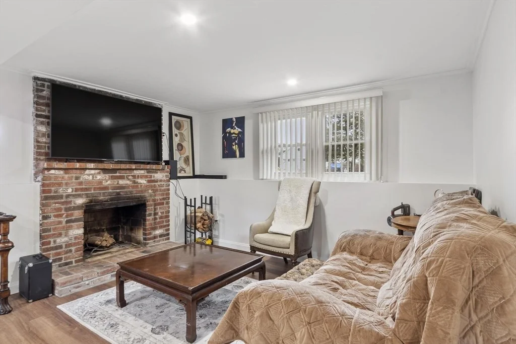 Photo of 17 Horseshoe Rd