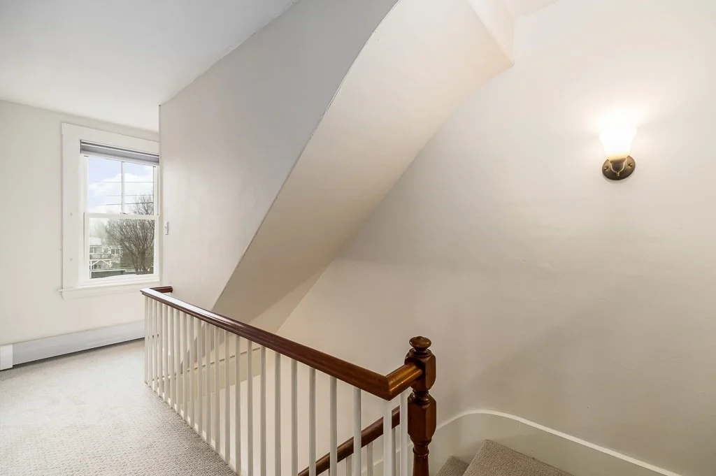 Photo of 9 Hickory St