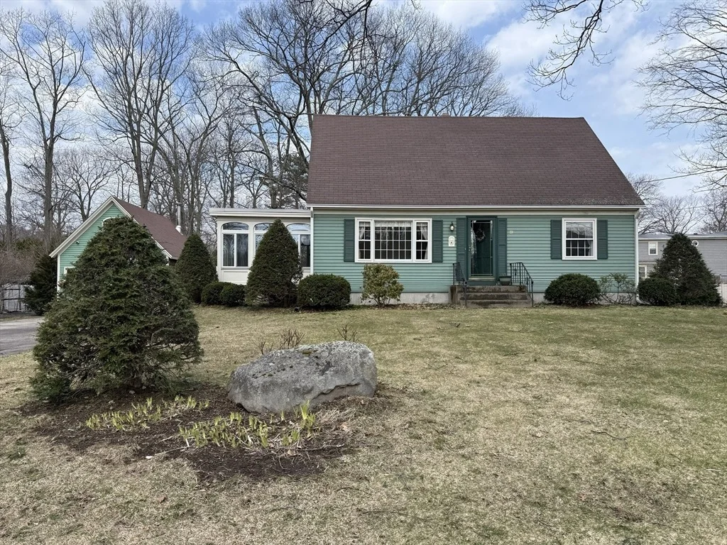 Photo of 89 Oakcrest Drive