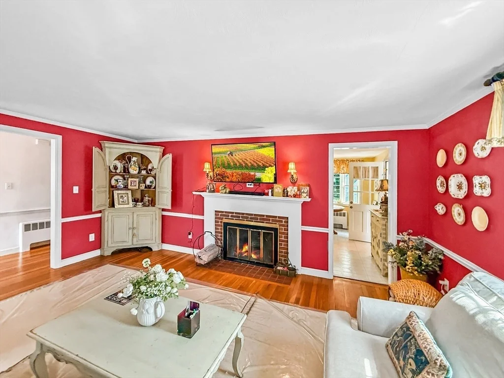 Photo of 8 Thorndike Rd