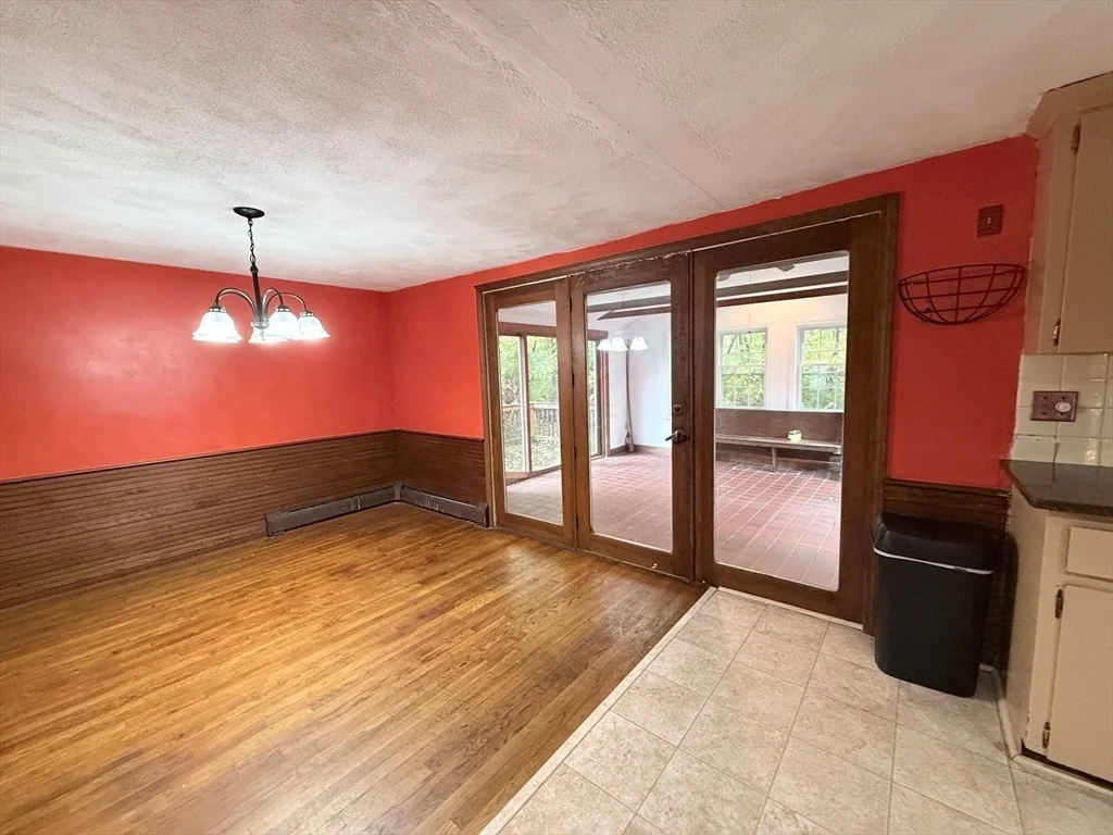 Photo of 9 Robin Road