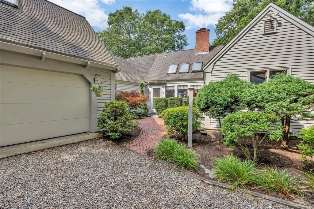 Photo of 132 Bay Road