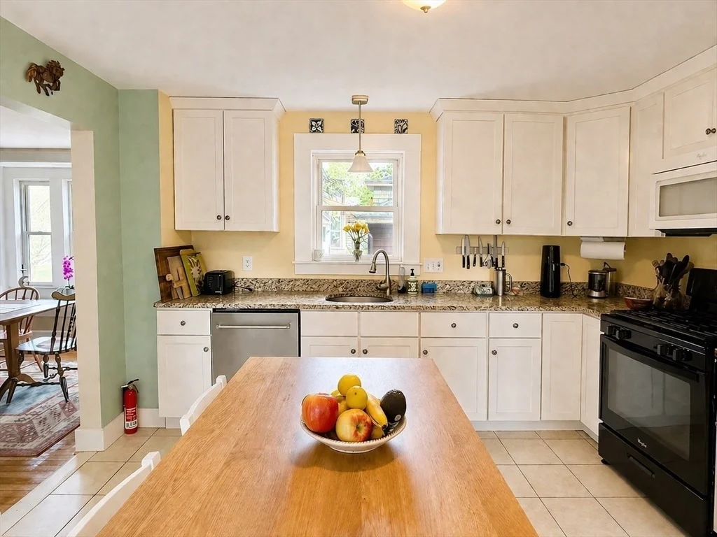Photo of 27 Holyoke St