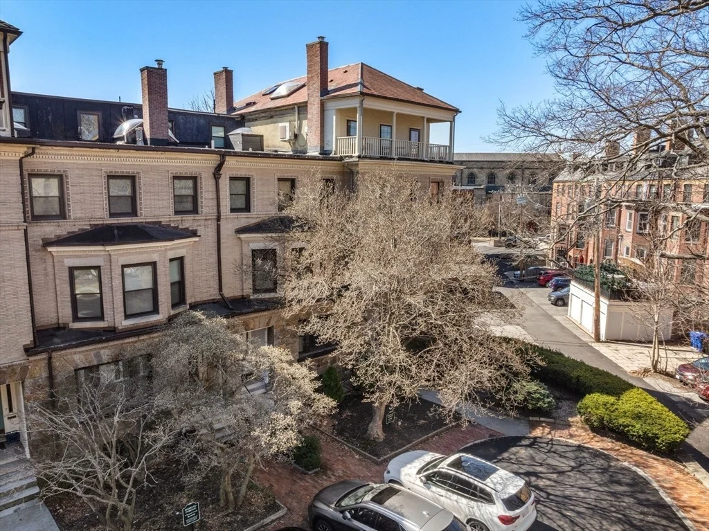 Photo of Unit 2 at 1 Regent Circle