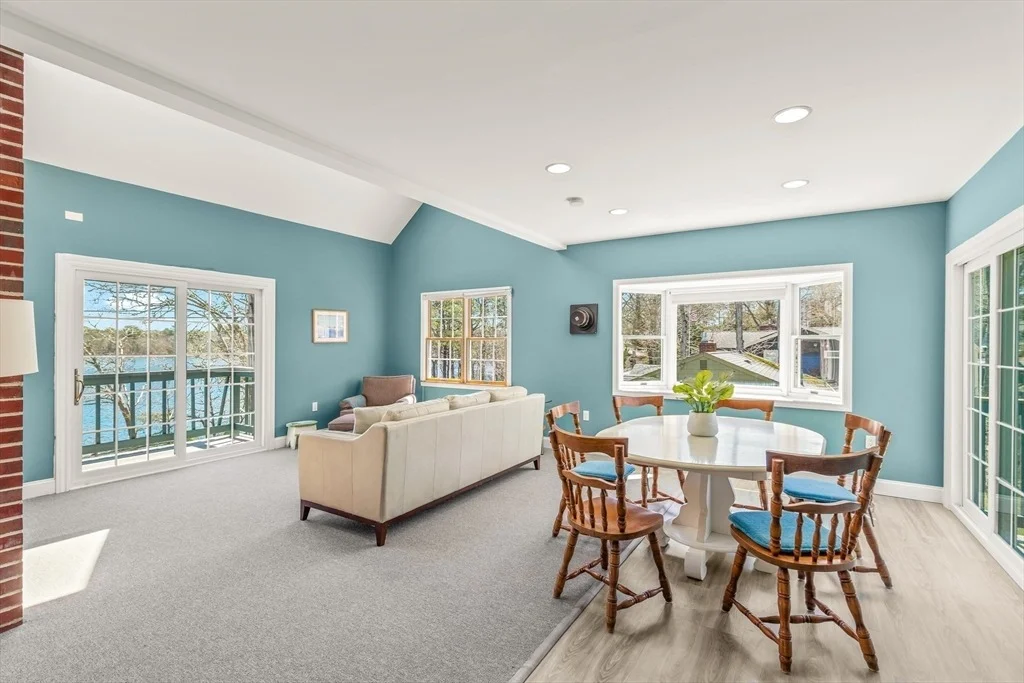 Photo of 251 Lakeside Drive