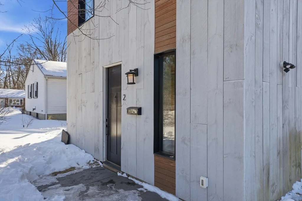Photo of 2 Juniper St